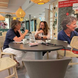 Triada op de radio